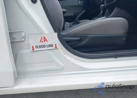 2017 Toyota Corolla Le из США, поврежденный, VIN 5YFBURHE3HP715308